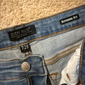 Judy Blue Light Blue Boyfriend Jeans